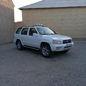 Nissan Pathfinder 2003