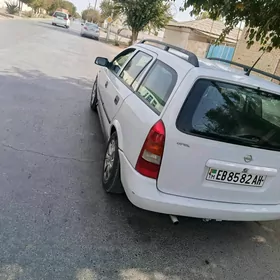 Opel Astra 2002
