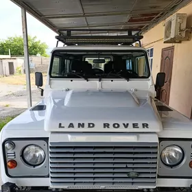 Land Rover Defender 2013