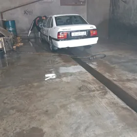 Opel Vectra 1992