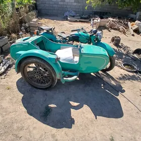 Ural 5557 2005