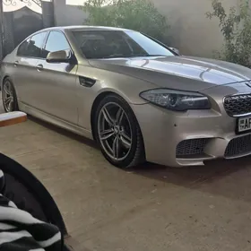 BMW F10 2010