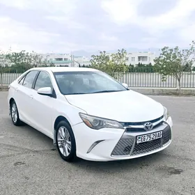 Toyota Camry 2017