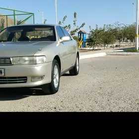 Toyota Cresta 1993