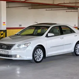 Toyota Aurion 2013