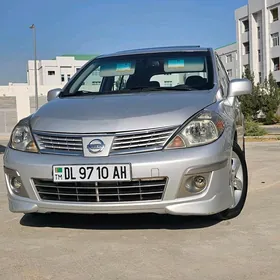 Nissan Versa 2010