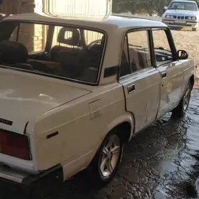 Lada VAZ-2107 2000