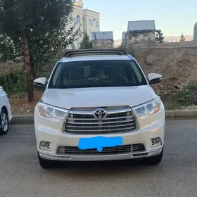 Toyota Highlander 2016