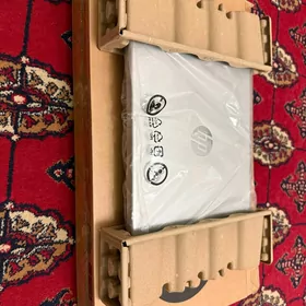 Hp i5-13th 8/512 taze