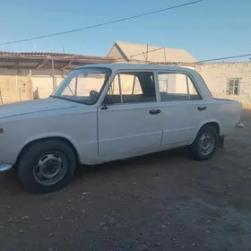 Lada 2104 1987