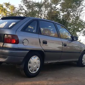 Opel Astra 1992