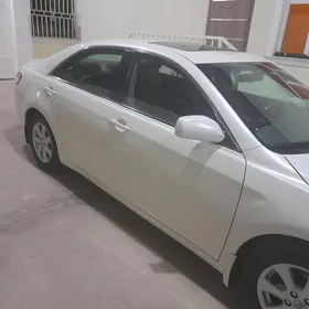 Toyota Camry 2011