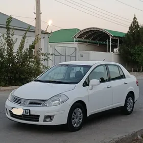 Nissan Versa 2009
