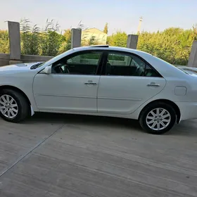 Toyota Camry 2005