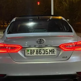 Toyota Camry 2020