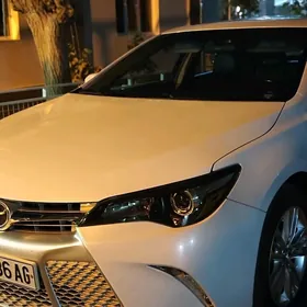 Toyota Camry 2017