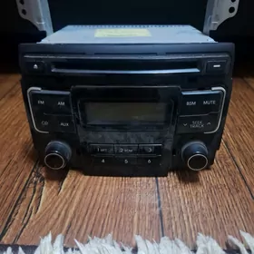 рамка и магнитофон