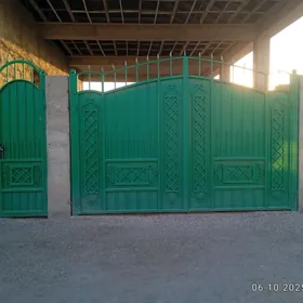 КАЛИТКА И ВОРОТА