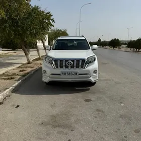 Toyota Land Cruiser Prado 2014