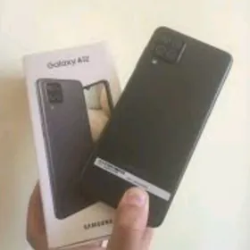 Samsung Galaxy A12