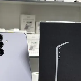 Galaxy S25