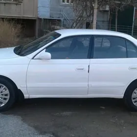 Toyota Corona 1992