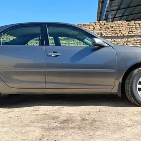 Toyota Camry 2003