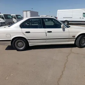 BMW E34 1990