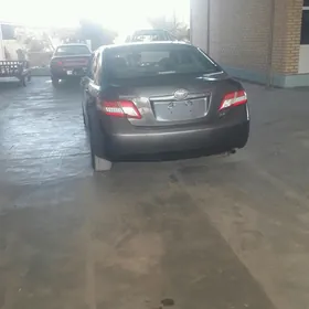 Toyota Camry 2010