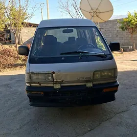 Toyota Town Ace 1998