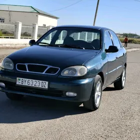Daewoo Lanos 1999