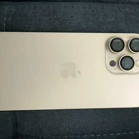 Iphone 16 pro max 100%