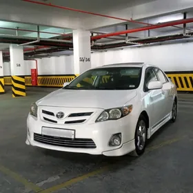 Toyota Corolla 2011