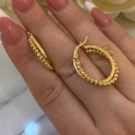 золотые серьги
