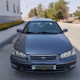 Toyota Camry 1999