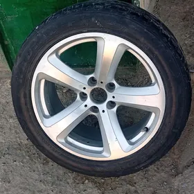 235/50 R18 bmw