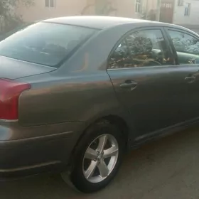 Toyota Avensis 2004