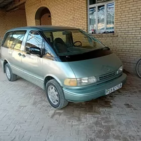 Toyota Previa 1992