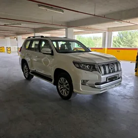 Toyota Land Cruiser Prado 2022
