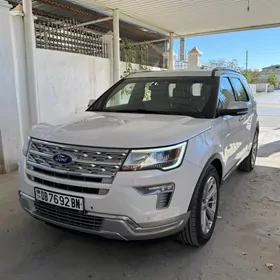 Ford Explorer 2019