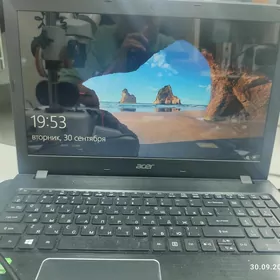 Acer i3 8/512
