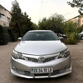 Toyota Camry 2013