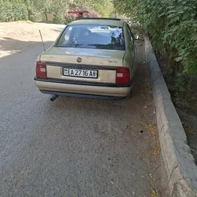 Opel Vectra 1992