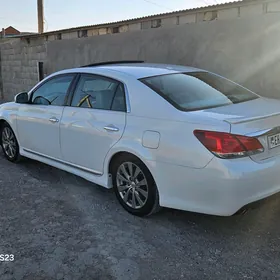 Toyota Avalon 2011