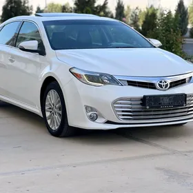 Toyota Avalon 2013