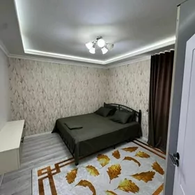 Satlyk 5mkrn 3/2 etaźy 3 komna