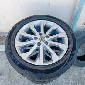 Camry disga teker 17.