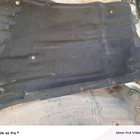 Patkrelnik 23 lexus es arginal