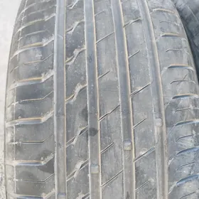 sailun atrezzo elita 215.60.16