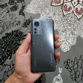 Xiaomi 12